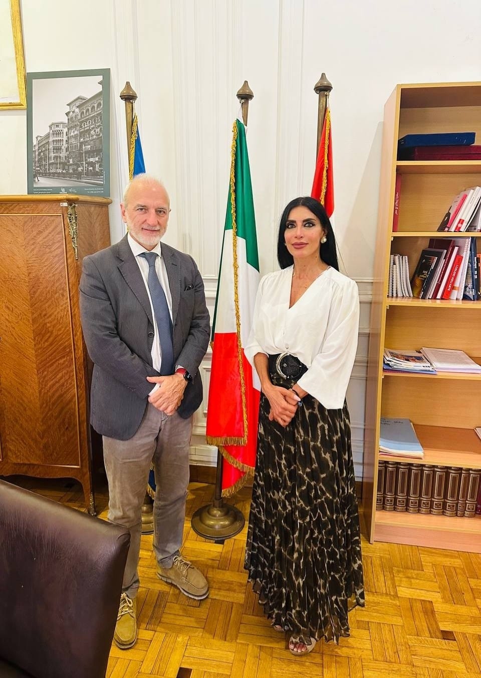 in foto il Direttore dell İstituto di cultura del Cairo Davide Scalmani e Chiara Cavalieri, presidente Associazione Italo-Egiziana ERIDANUS